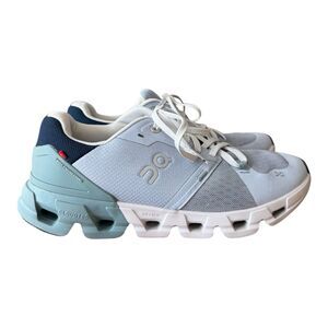 On Cloudflyer 4 Low Blue Women’s Size 9 Nimbus / Cobble Very Good Condition